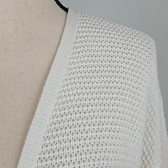 Marine Layer Catalina Knit Cardigan in Ivory Milk | Women's Small | MINOR FLAWS - Picture 13 of 16